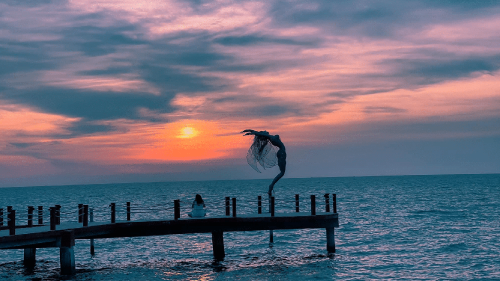 Cầu Check-in Ra Biển